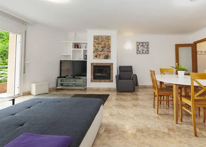 Apartment 1232 Gaudi 100m Playa - Apivend Immo *